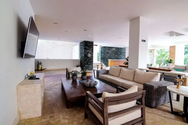 Beach Rock Condo Boutique - Lobi