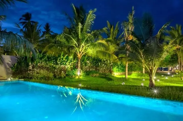 Beach Villas Lombok - Havuz