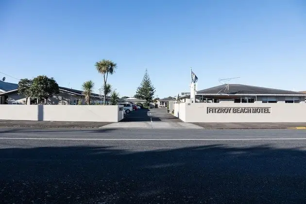 Beach Street Motel Apartments