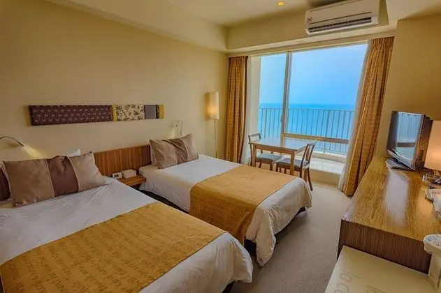 The Beach Tower Okinawa - Oda