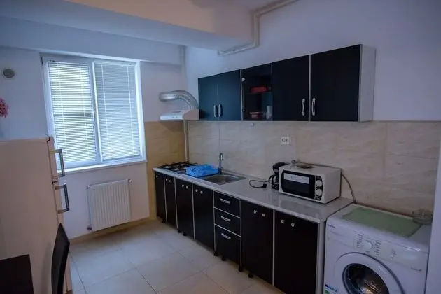 Beach Vibe Apartments Summerland Mamaia - Mutfak