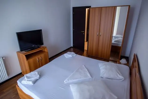 Beach Vibe Apartments Summerland Mamaia - Oda