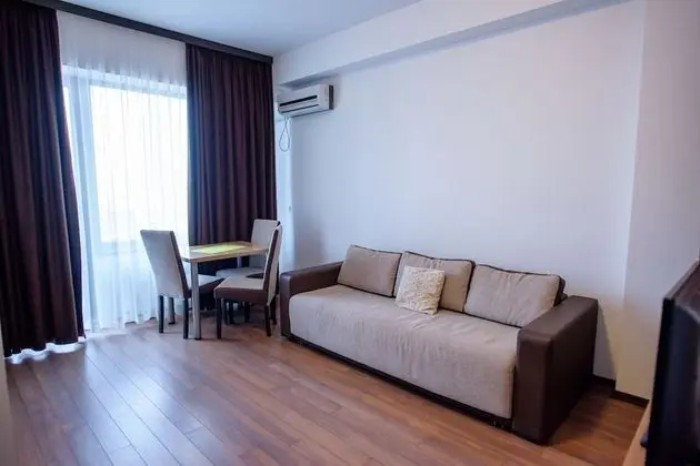 Beach Vibe Apartments Summerland Mamaia - Oda Düzeni