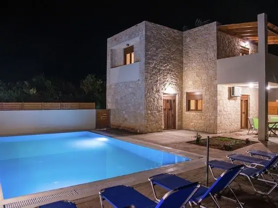 Beach View Villa in Bali near City Center with Private Pool - Havuz