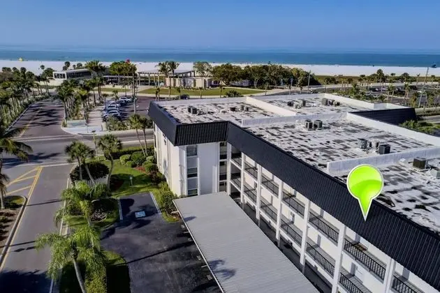 Beach Way South