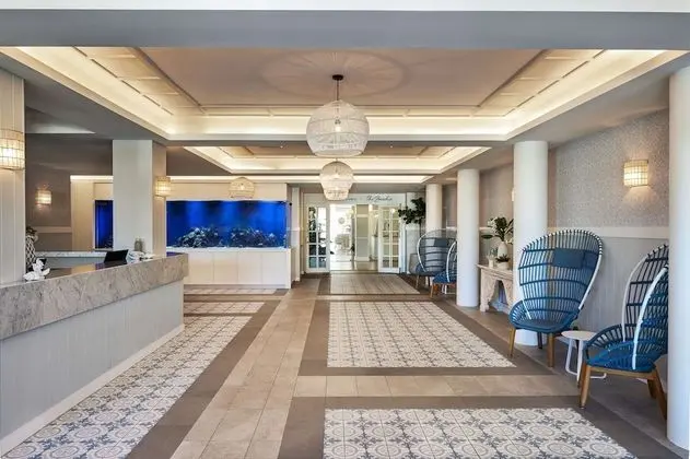 The Beachcomber Hotel & Resort, Ascend Hotel Collection - Lobi