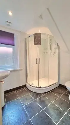 Beachcomber Holiday Apartments - Banyo Tipleri