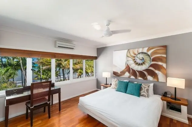 Beachfront Apt In Alamanda Beachfront Resort 25 - Oda