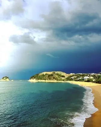 The Beachfront Bach - Plaj