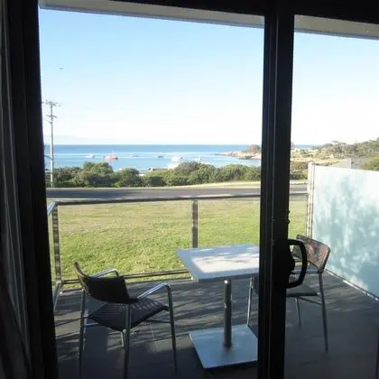 Beachfront Bicheno