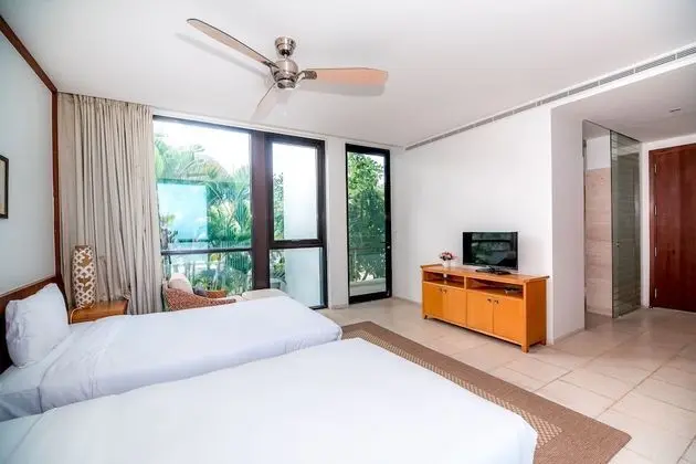 Beachfront Villa Danang Beach - Öne Çıkan Resim