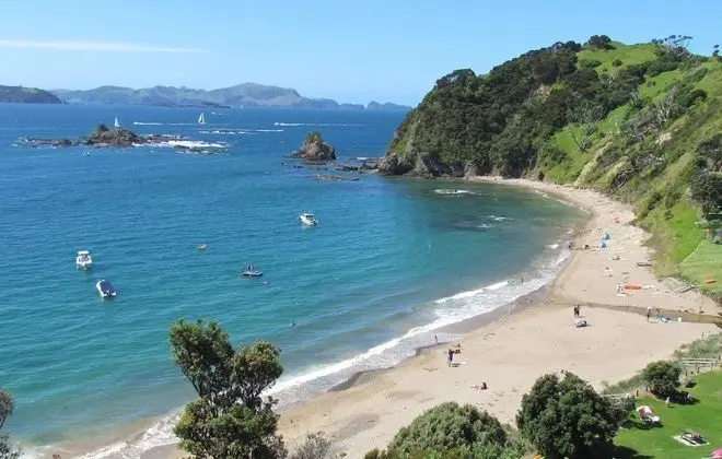 Beachfront Getaway - Plaj