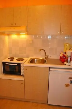 Beachfront Holiday Houses Yannis on Agios Gordios Beach - İç Mekan