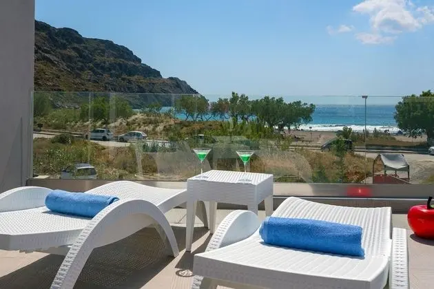 Beachfront Luxurious Villa With Private Pool 30m to Shops Restaurants - Oda