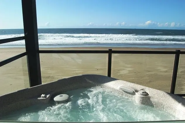 Beachfront Manor Hotel - Oda