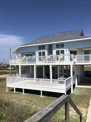 Beachfront Oasis