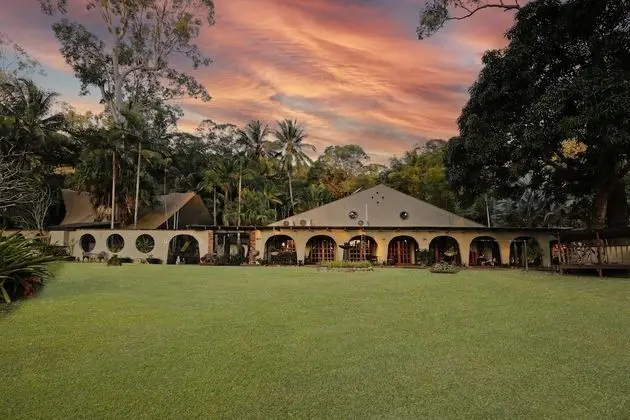 Beachfront Paradise Araluen Resort Close to Cairns - Oda