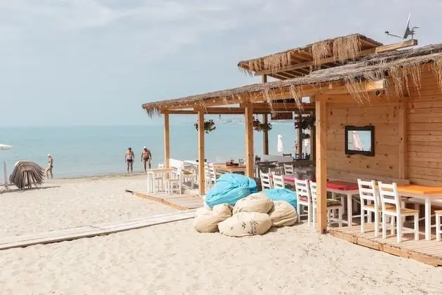 Beachfront Studio in Rich Beach - Plaj