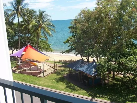 Beachfront On Trinity Apartments