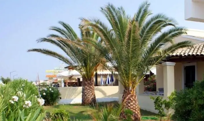 BeachFrontSalvanos - Dış Mekan