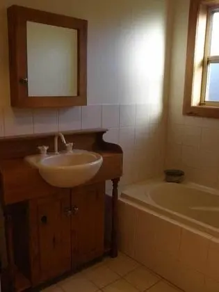 Beachport Retreat Holiday House - Banyo Tipleri