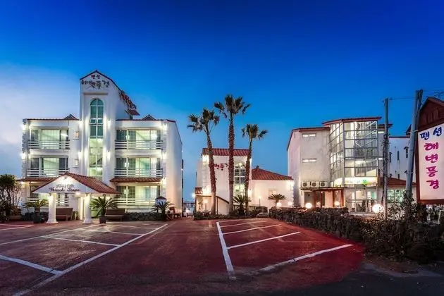 Beachscape Pension