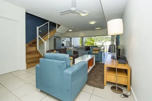 Beachside Apartment 13 - Öne Çıkan Resim