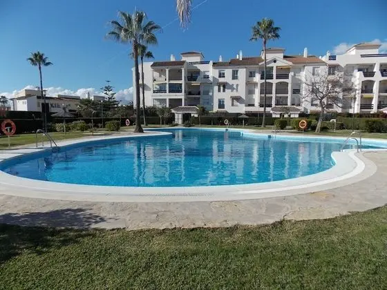 Beachside Apartment Near Puerto Banus - Öne Çıkan Resim