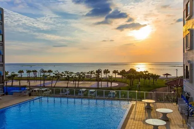 Beachside Condominium - Havuz