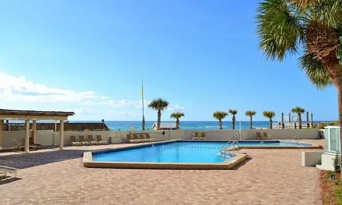 Beachside Towers at Sandestin by Panhandle Getaways - Havuz