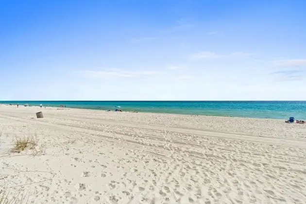 Beachside West Panama City Beach by Panhandle Getaways - Plaj
