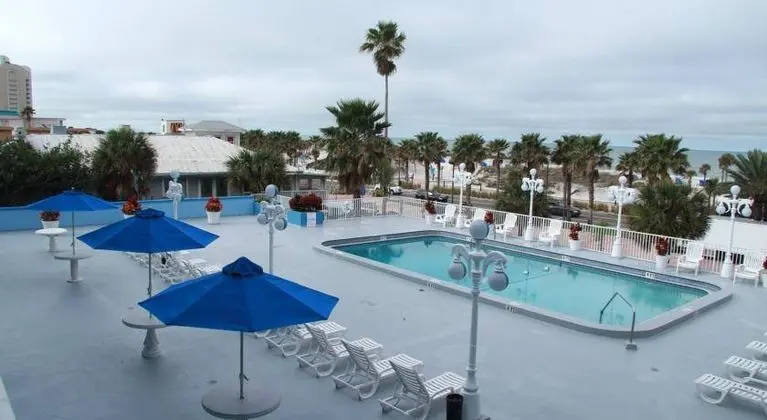 The Beachview Hotel - Genel