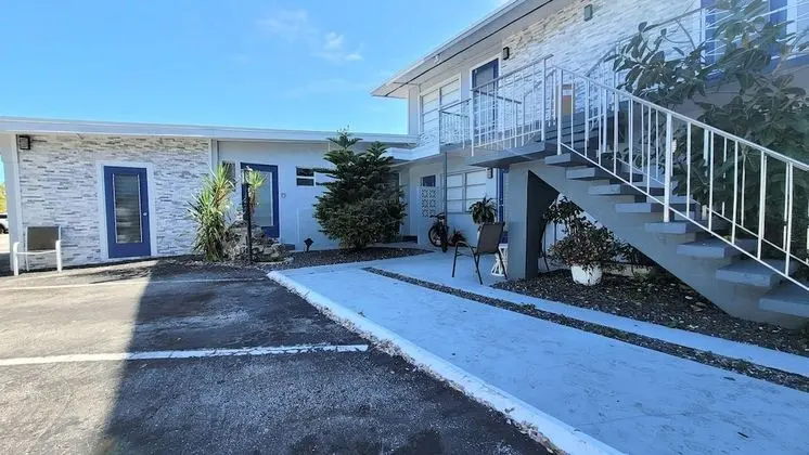 Beachway Inn