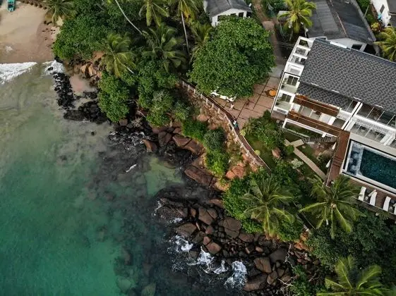 Beacon By The Bay Luxury villa