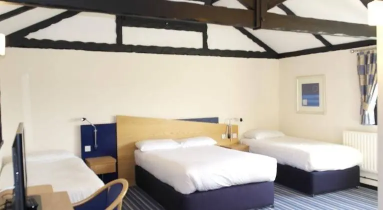 Beadlow Manor Hotel
