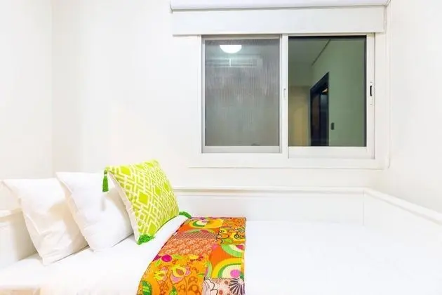 Beaming 3BR Apartment in Downtown Burj District! - İç Mekan