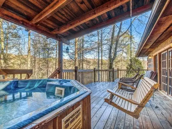 Bear Cave Haus by Jackson Mountain Homes - Spa