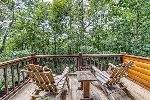 Bear Foot Ridge- Pet Friendly, Blue Ridge & Casino