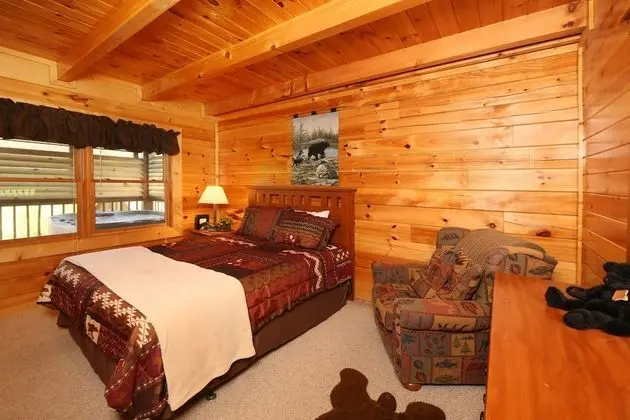 Bear Heaven - Two Bedroom Cabin - Oda