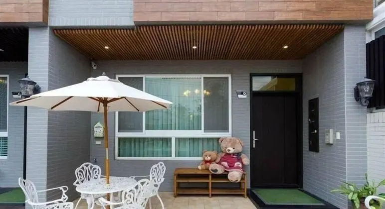 Bear house
