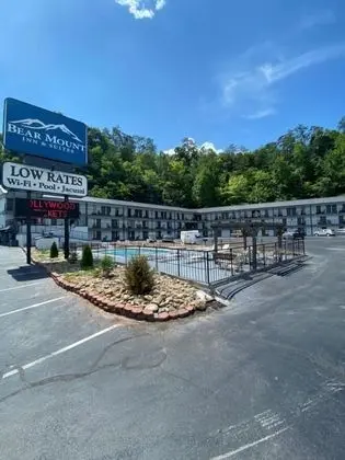 Bear Mount Inn & Suites - Öne Çıkan Resim