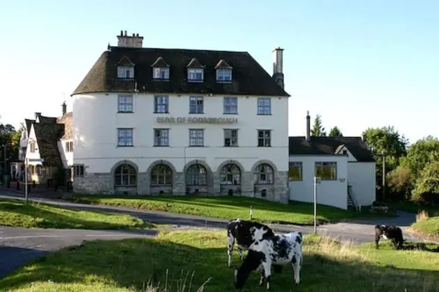 The Bear of Rodborough Hotel - Öne Çıkan Resim