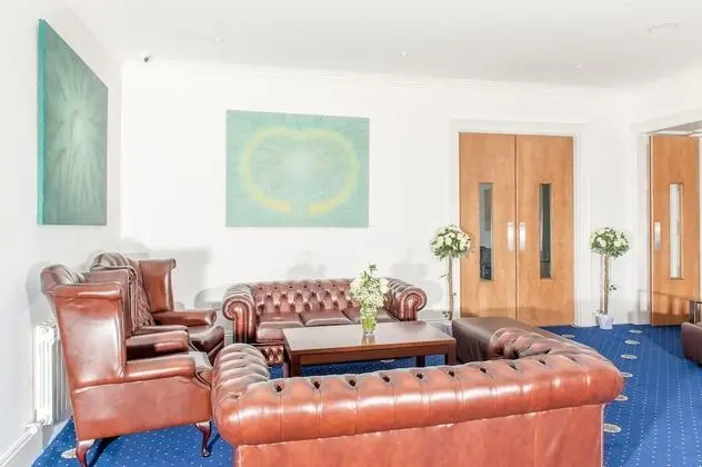 Beara Coast Hotel - Lobi