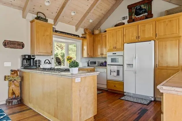 Bearfoot Lodge at Lake Arrowhead - Mutfak