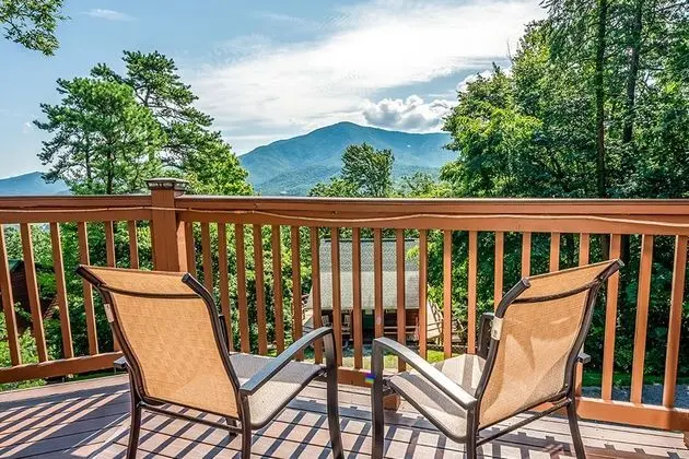 Bearmont Lodge