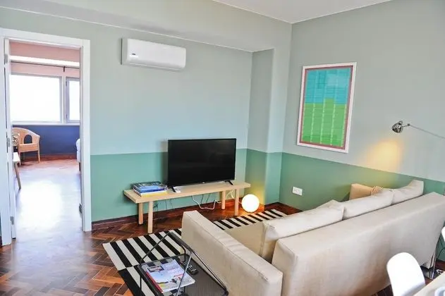 Beatriz Costa Apartment - Fully Renovated in City Center w Access to the Palm Terrace - Oda