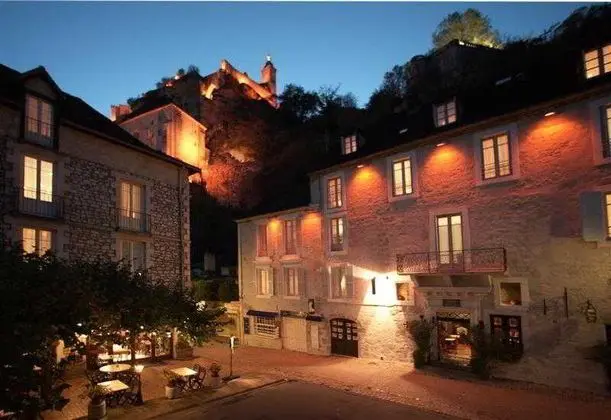 Beau Site Notre Dame