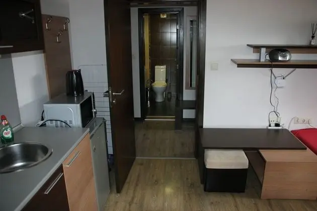 Beautiful 1-bed Apartment Near - Mutfak