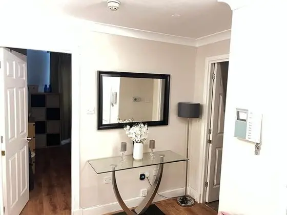Beautiful 1-bed Apartment in Wimbledon- London - Banyo Tipleri