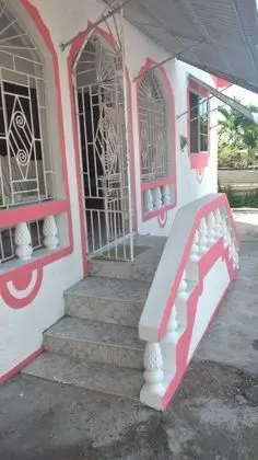 Beautiful 1-bed House in Port Morant - Dış Mekan